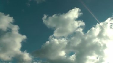 1920 x 1080 25 Fps. çok güzel bulutlarda mavi temiz gökyüzü Time Lapse Video.