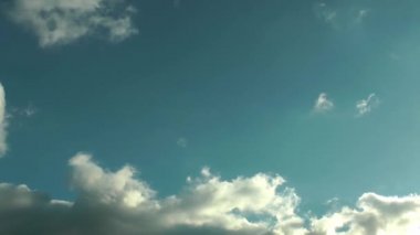 1920 x 1080 25 Fps. çok güzel bulutlarda mavi temiz gökyüzü Time Lapse Video.