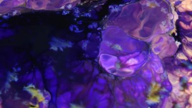 Soyut renkler boya dönen ve patlama yayılıyor. Bu 1920 x 1080 (Hd) görüntüleri görsel efekt ve hareketli grafikler için etkileyici bir organik geçmiş olduğunu. Bu, bir sonraki filmi, film veya belgesel harika görünecek. 