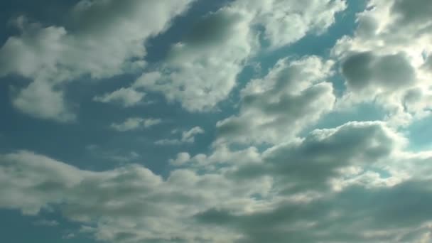 1920X1080 Fps Très Beaux Nuages Dans Ciel Bleu Propre Time — Video