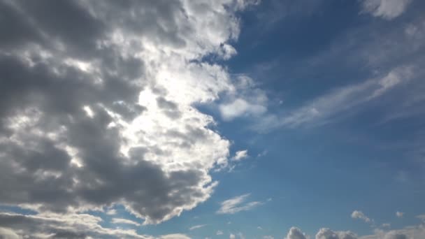 Nubes Muy Bonitas Cielo Azul Clean Time Lapse Video — Vídeo de stock