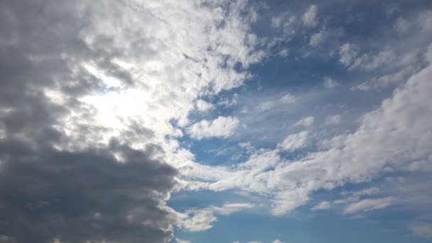 Nubes Muy Bonitas Cielo Azul Clean Time Lapse Video — Vídeo de stock