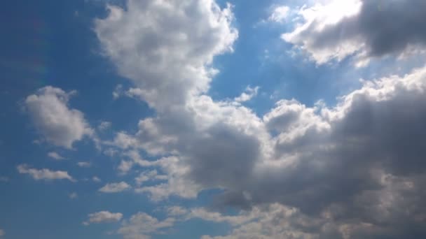 Sehr Schöne Wolken Blauen Sauberen Himmel Zeitraffer Video — Stockvideo