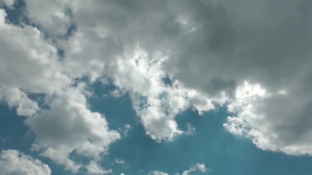 Дуже Гарні Хмари Блакитному Чистому Небі Час Лапсе Відео — стокове відео