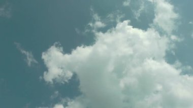 Çok Güzel Heavenly Sunny Sky Bulutlar Time Lapse Video.