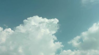 Çok Güzel Heavenly Sunny Sky Bulutlar Time Lapse Video.