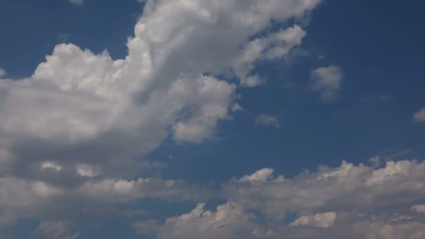 Close Shot Cumulus Clouds Background Clear Blue Sky — Stock Video