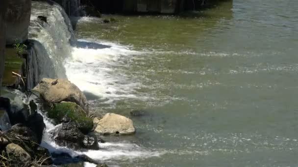 Zeer Mooie Close Waterval Water Beelden — Stockvideo