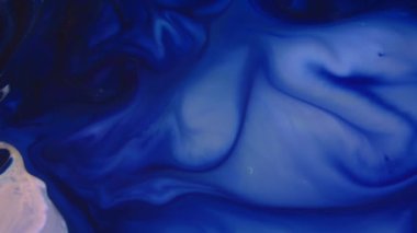 1920 x 1080 25 Fps. çok güzel mürekkep soyut sanat konusunda hava atan desen renk boya sıvı kavramı doku Video.