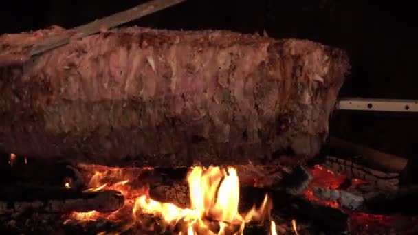Bardzo Ładne Horyzontalne Mięso Kebab Cięcia Materiału — Wideo stockowe
