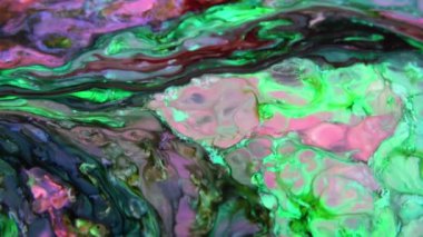 Ağır çekim makro soyut desen sanatsal kavram petrol yüzey sanat tasarım sıçramasına yüzey sıvı boya hareketli