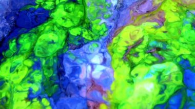 Ağır çekim makro soyut desen sanatsal kavram petrol yüzey sanat tasarım sıçramasına yüzey sıvı boya hareketli