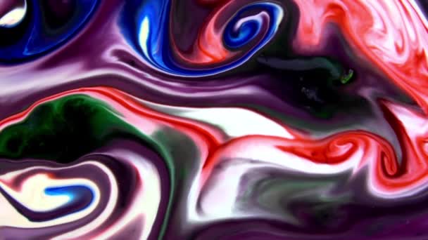 抽象背景与迷幻画在五彩斑斓的色彩 流体画的有机作用缓慢地运动和滑动 旋涡和蔓延 — 图库视频影像