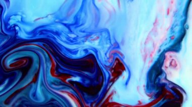 Renkli Kaos Mürekkebi Sıvı Türbülans Hareketinde Yayıldı 