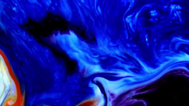 多彩的混沌墨水在液体湍流运动中扩散 — 图库视频影像