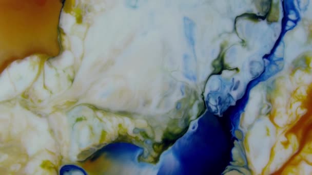 多彩的混沌墨水在液体湍流运动中扩散 — 图库视频影像