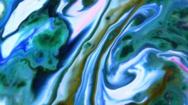 Renkli Kaos Mürekkebi Sıvı Türbülans Hareketinde Yayıldı 