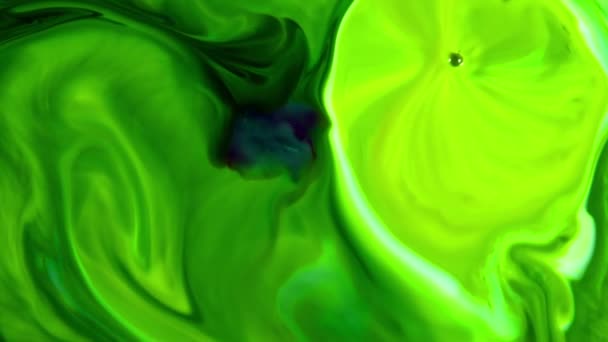 Abstrakte Organische Hypnotische Tinte Bunte Farbaufstriche — Stockvideo