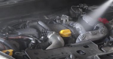 Araba Tamiri Sonrası Motor Temizleme.