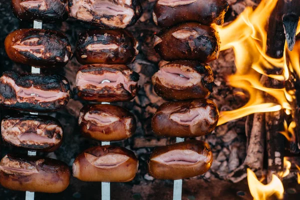 Salchichas Parrilla Parrilla —  Fotos de Stock