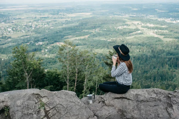 Woman Traveler Enjoying Nature Top Mountain Concept Adventure Active Vacations — Stock Photo, Image