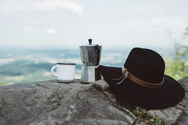 Coffee Outdoors Adventure Travel Tourism Camping Concept Hiker Drinking Tea — Stock Photo, Image