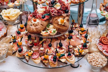 Aperatifler çeşitli tatil büfe