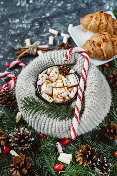 Boisson Chaude Hiver Chocolat Cacao Avec Guimauve Biscuits Bonbons Sur — Photo