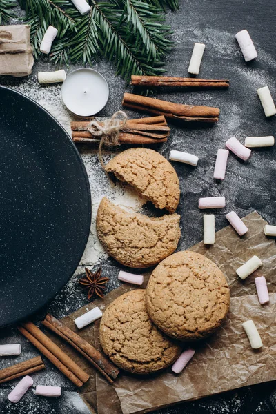 Winter Background Plate Cookies Nuts Cinnamon Marshmallow Dark Background Flat — Stock Photo, Image