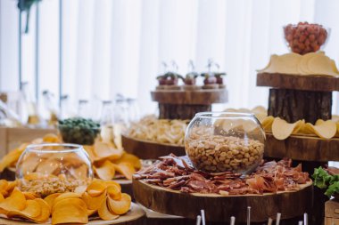 Aperatifler çeşitli tatil büfe