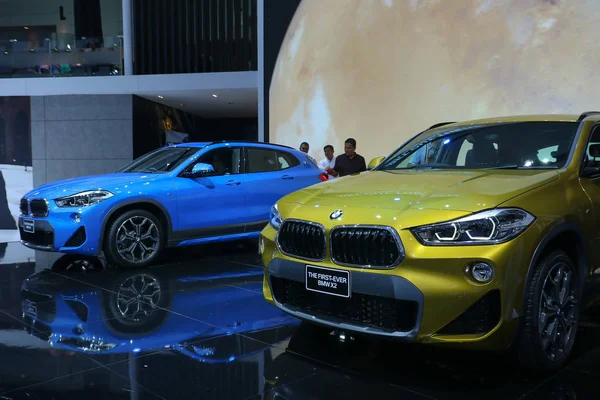 Nonthaburi, Tayland-31 Mart 2018 : Tayland Uluslararası Motor Expo 2018 Bangkok 39.Hediye Boot show Bmw