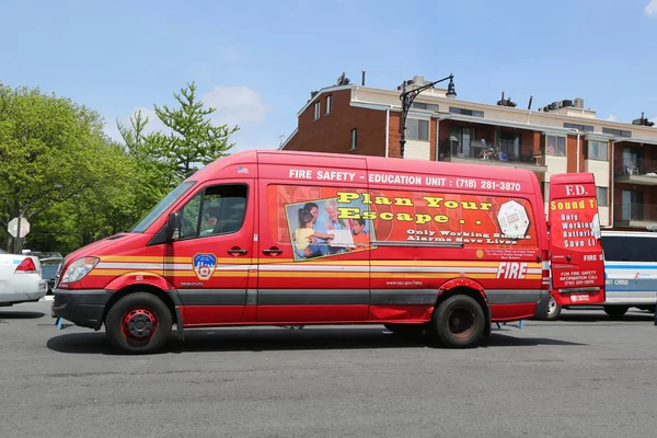 Brooklyn New York May 2018 Fdny Fire Prevention Education Unit — Stock Photo, Image