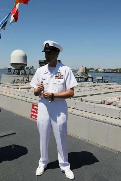 New York Května 2018 Neznámý Důstojník Palubě Nás Vedl Raketové — Stock fotografie