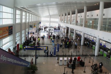 Osbourn, Antigua ve Barbuda - 14 Haziran 2018: Terminal iç V. C. kuş Uluslararası Havalimanı Antigua