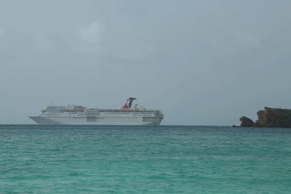 John Antigua Июнь 2018 Carnival Fascination Cruise Ship Leaving John — стоковое фото
