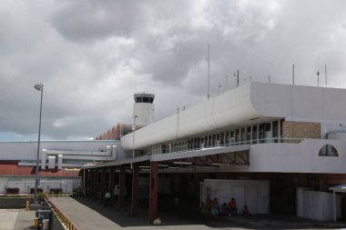 Osbourn, Antigua ve Barbuda - 14 Haziran 2018: Terminal V. C. kuş Uluslararası Havalimanı Antigua