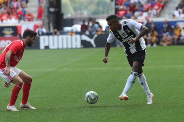 Harrison, Nj - 28 Temmuz 2018: Alex Sandro Juventus Red Bull Stadyumu'nda 2018 Uluslararası Şampiyonlar Kupası maçında Benfica karşı eylem 