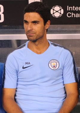 East Rutherford, Nj - 25 Temmuz 2018: Mikel Arteta eş yardımcı antrenör Manchester City 2018 Uluslararası Şampiyonlar Kupası sırasında oyun Manchester City vs Liverpool Metlife Stadyumu'nda