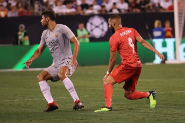 East Rutherford, Nj - 7 Ağustos 2018: Metlife Stadı'nda maç forvet Karim Benzema karşı Roma 2018 Uluslararası Şampiyonlar Kupası'nda Real Madrid # 9. Real Madrid 2-1 kazandı