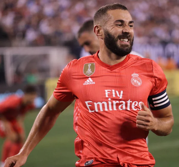 East Rutherford, Nj - 7 Ağustos 2018: Metlife Stadı'nda maç forvet Karim Benzema karşı Roma 2018 Uluslararası Şampiyonlar Kupası'nda Real Madrid # 9. Real Madrid 2-1 kazandı