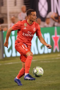 East Rutherford, Nj - 7 Ağustos 2018: Lucas Vazquez Real Madrid # 17 eylem 2018 Uluslararası Şampiyonlar Kupası sırasında Roma Metlife Stadyumu'nda karşı maç. Real Madrid 2-1 kazandı
