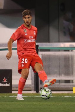East Rutherford, Nj - 7 Ağustos 2018: Marco Asensio Real Madrid # 20 2018 Uluslararası Şampiyonlar Kupası sırasında eylem aynı Roma Metlife Stadyumu'nda karşı. Real Madrid 2-1 kazandı