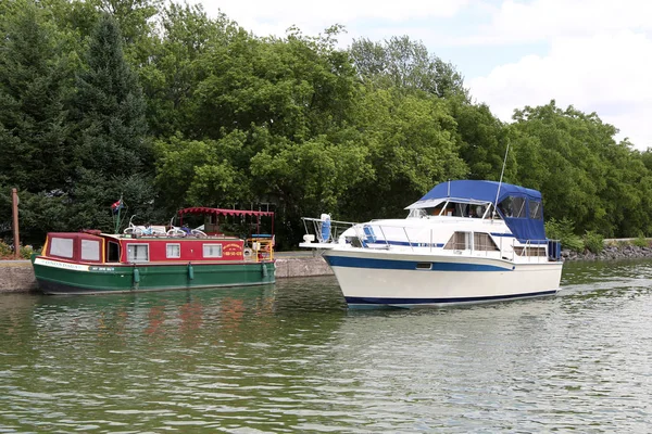 Spencerport Nueva York Julio 2018 Barco Lujo Casa Flotante Alquiler — Foto de Stock