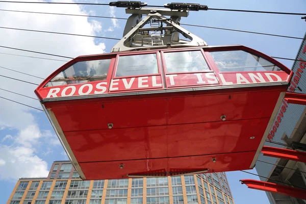 New York Augustus 2018 Beroemde Roosevelt Island Tram Die Overspant — Stockfoto