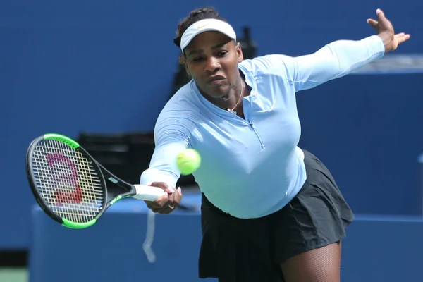 New York August 2018 Grand Slam Champion Serena Williams Practices — Stock Photo, Image