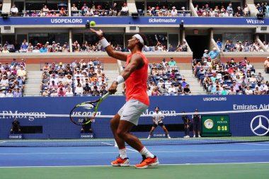 New York - 2 Eylül 2018: 17-zaman Grand Slam şampiyonu İspanya Rafael Nadal Billie Jean King Ulusal tenis merkezi 16 maç sırasında onun 2018 bize açık başında