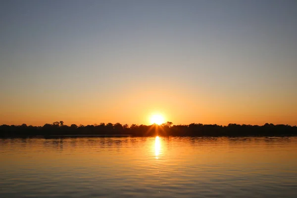Salida Del Sol Sobre Río Zambezi — Foto de Stock