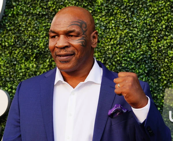 New York - 27 Ağustos 2018: Eski boks şampiyonu Mike Tyson 2018 bize açık açılış töreninde katılır New York'ta Billie Jean King Ulusal Tenis Merkezi