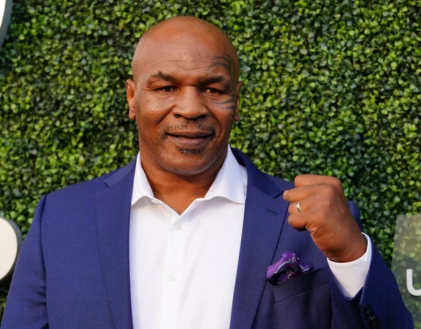 New York - 27 Ağustos 2018: Eski boks şampiyonu Mike Tyson 2018 bize açık açılış töreninde katılır New York'ta Billie Jean King Ulusal Tenis Merkezi