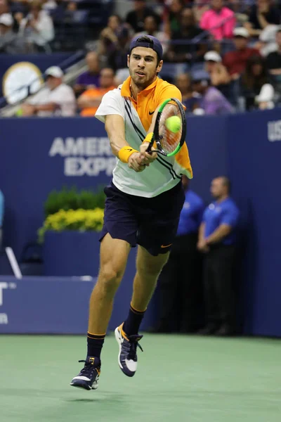 New York August 2018 Professionel Tennisspiller Karen Khachanov Rusland Aktion - Stock-foto